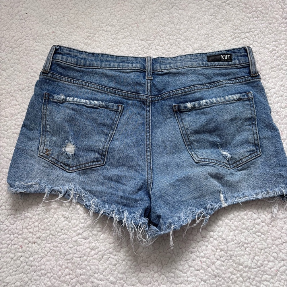 KUT From The Kloth high rise frayed hem denim shorts size 8 - Picture 8 of 8